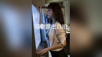 黑丝老婆总爱张开腿摆出M形状，要人来干她