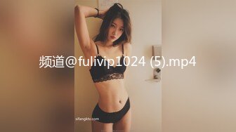 精品厕拍【颜值萝莉篇】合集24位极品颜值小美女嘘嘘，近景特写同步露脸全身，小姐姐私密处看得一清二楚 (2)