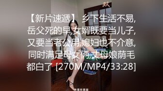 极品尤物巨乳女神！一对豪乳又大又白！撩下衣服露奶子，搔首弄姿展示身材，诱人美臀摇摆