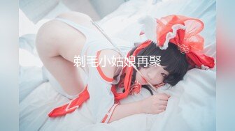 腹肌男多体位抽插蜜桃臀女友