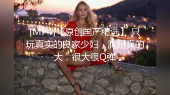 坑神潜入商业内健身会馆旁女厕，全方位偸拍多位芭比裤性感小姐姐方便，有露脸，美女如云