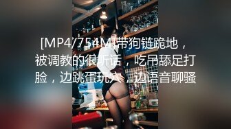 [MP4]STP25142 小小酥：我第一次摸你们男人的器官，他抓着我的手又抓了两下，一下去就插进去了，当时我的下边已经湿了，很痛，弄不过他啊&nbsp;&nbsp;VIP2209